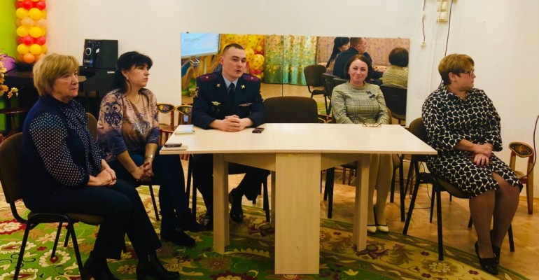 В Московской области прошло родительское собрание “Будущий первоклассник. Роль семьи в профилактике правонарушений”