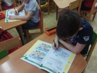 Напоминаем, что заказать пособие или рабочую тетрадь “Путешествие на зеленый свет” можно не выходя из дома